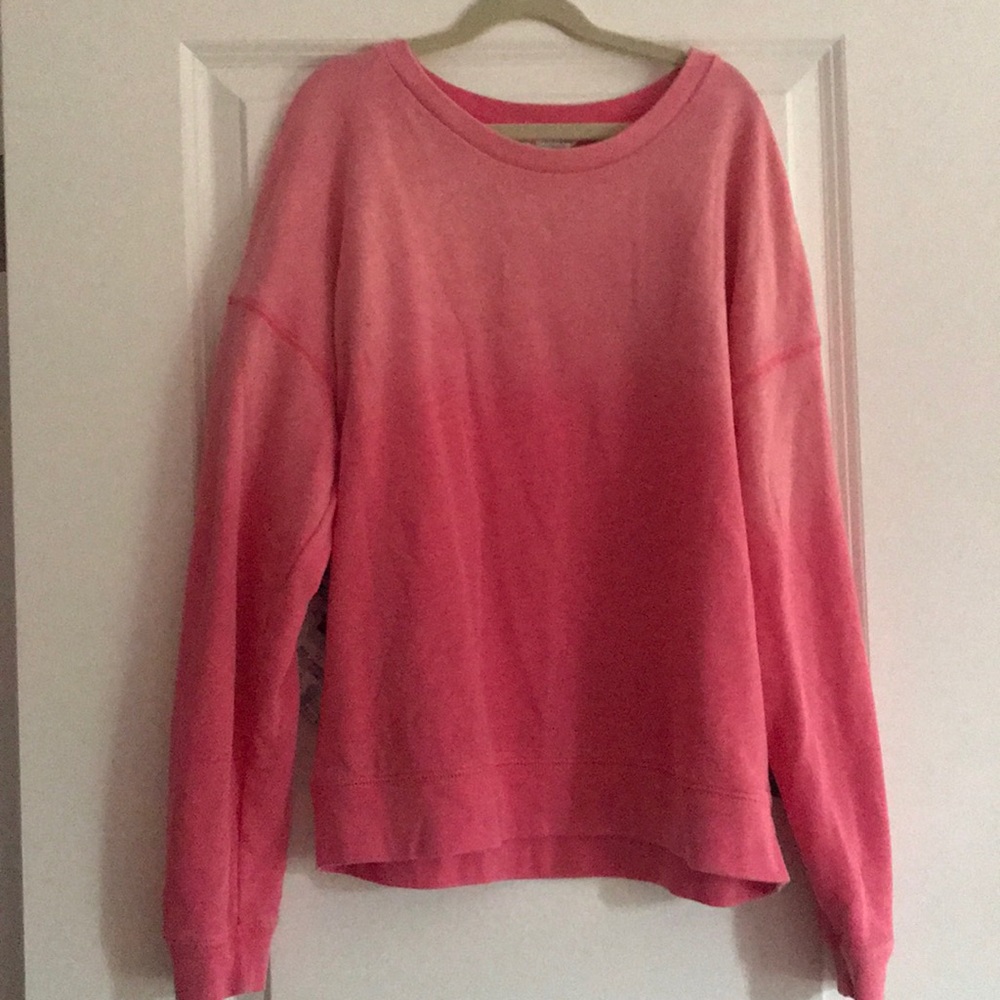 gradient crew neck